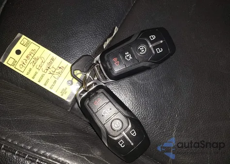 2016 Ford Explorer Xlt z USA, uszkodzony, nr VIN 1FM5K8D83GGC28599